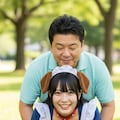 愛犬と芝生でじゃれる。 4枚目