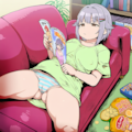 だらしなく漫画を読む 3枚目