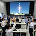 ロケット打ち上げ成功の瞬間 2枚目