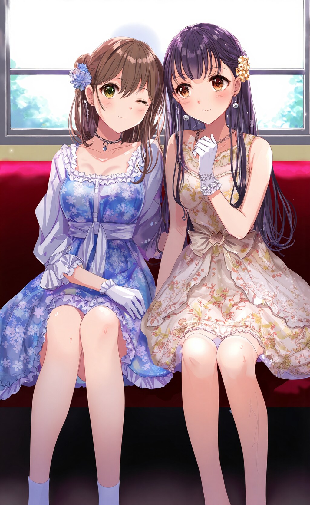 隣に座っていた二人は…