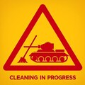 Cleaning in progress 6枚目