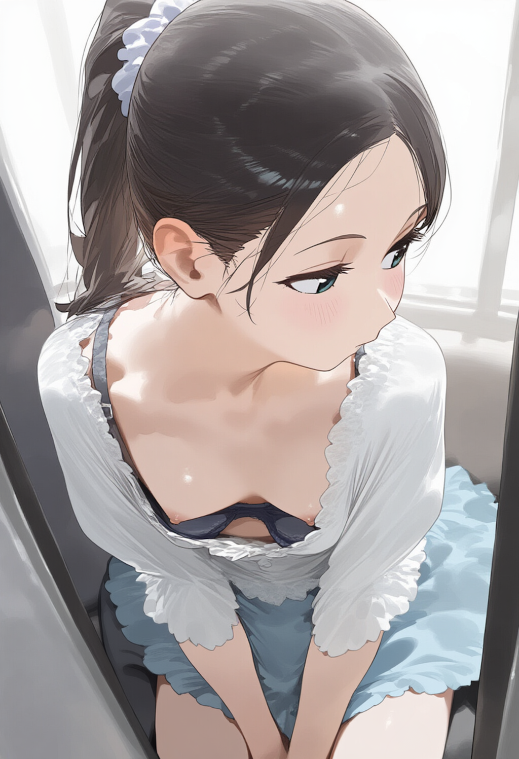 見えそうで見えてる
