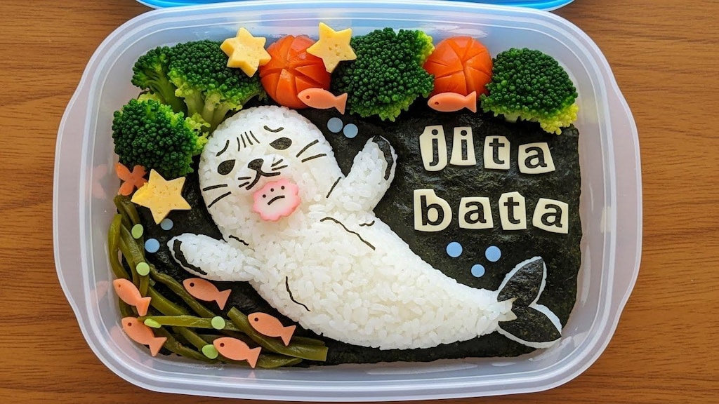 じたばたアザラシくんキャラ弁当