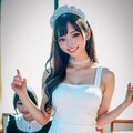 メイドコスプレ 2枚目