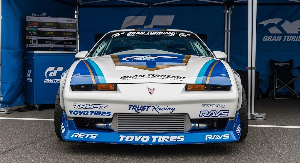 トーヨータイヤポンティアックファイヤーバードトランザムのドリ車