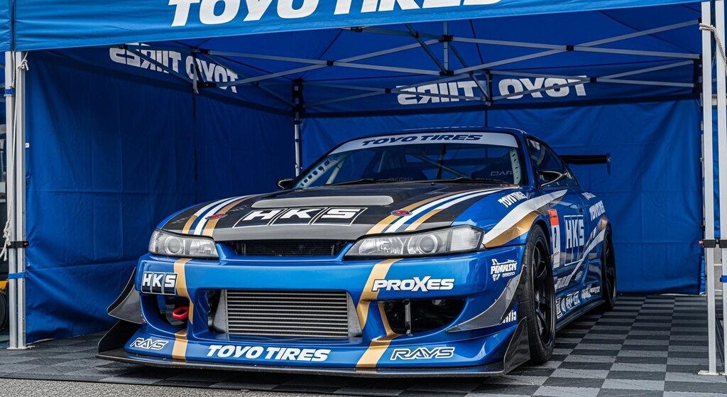 トーヨータイヤS14