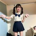 友達の部屋 2枚目