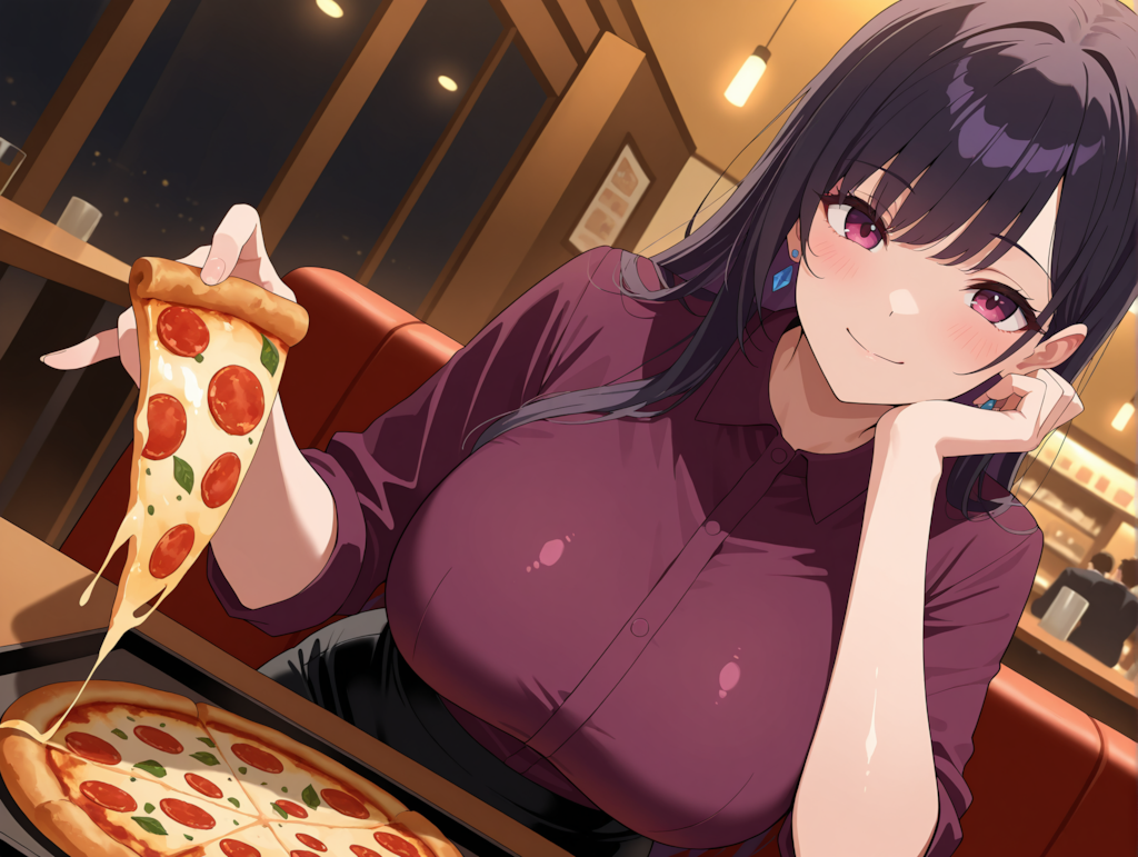 笑顔でピザを食べる涼音さん