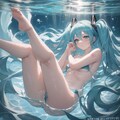 ミク⭐️ 水中遊泳 4枚目