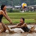 泥んこバレー 2枚目