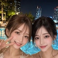 ナイトプールの2ショット 4枚目
