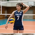 5コマ物語：バレーボーラーの休息1（Geminiの実力） 2枚目