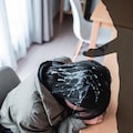家に遊びに来た女友達が疲れて寝ちゃったので寝起きにドッキリで髪にぶっかけしたった！(フォト版) 6枚目