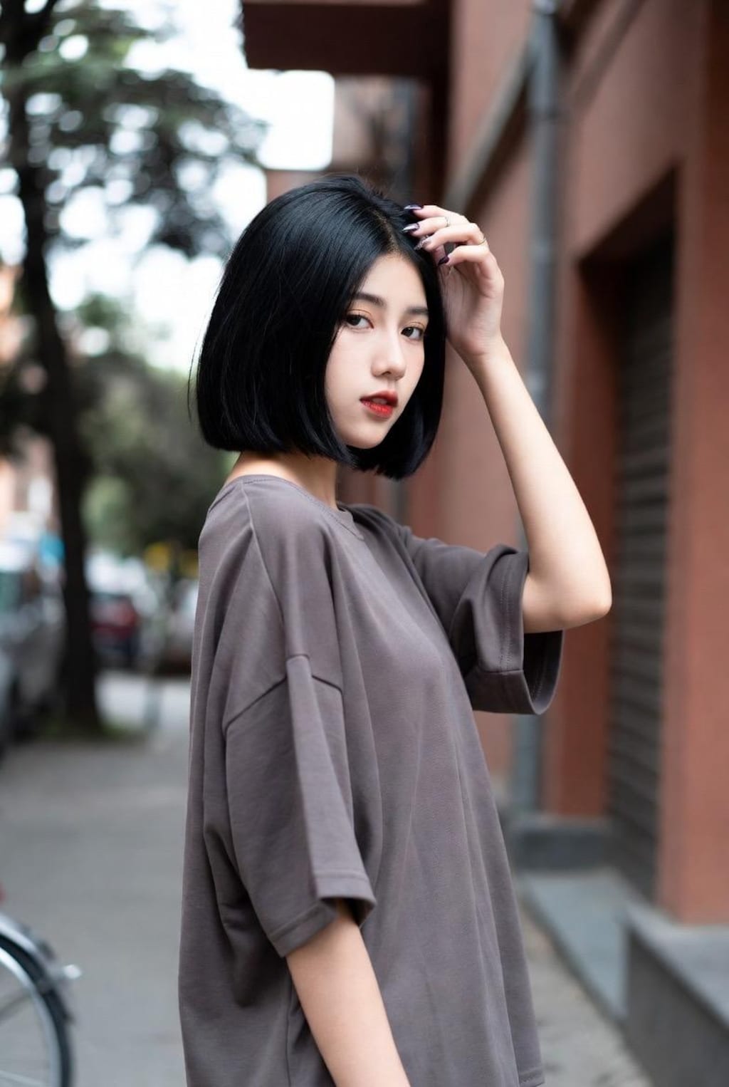 ボブカットの女子2