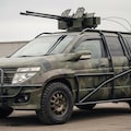 エルグランド軍用車 4枚目