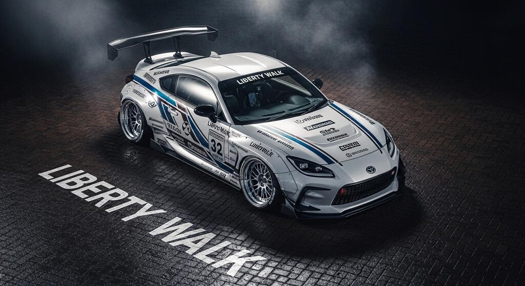 リバティーウォークGR86