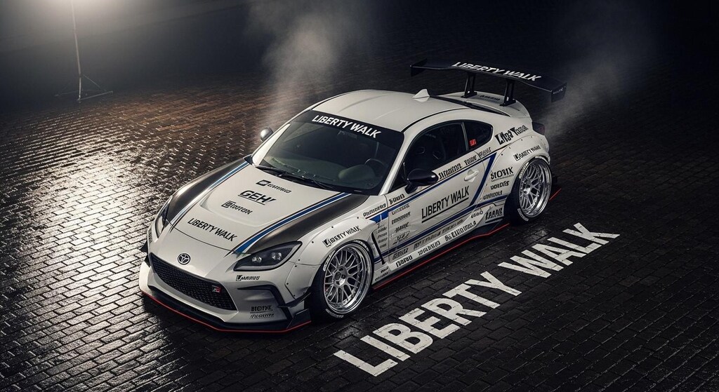 リバティーウォークGR86