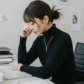 憧れの上司、仕事中 5枚目