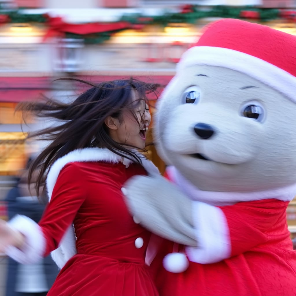 ジタバタ するなよ♪ちびサンタちゃんも 来るぜ！