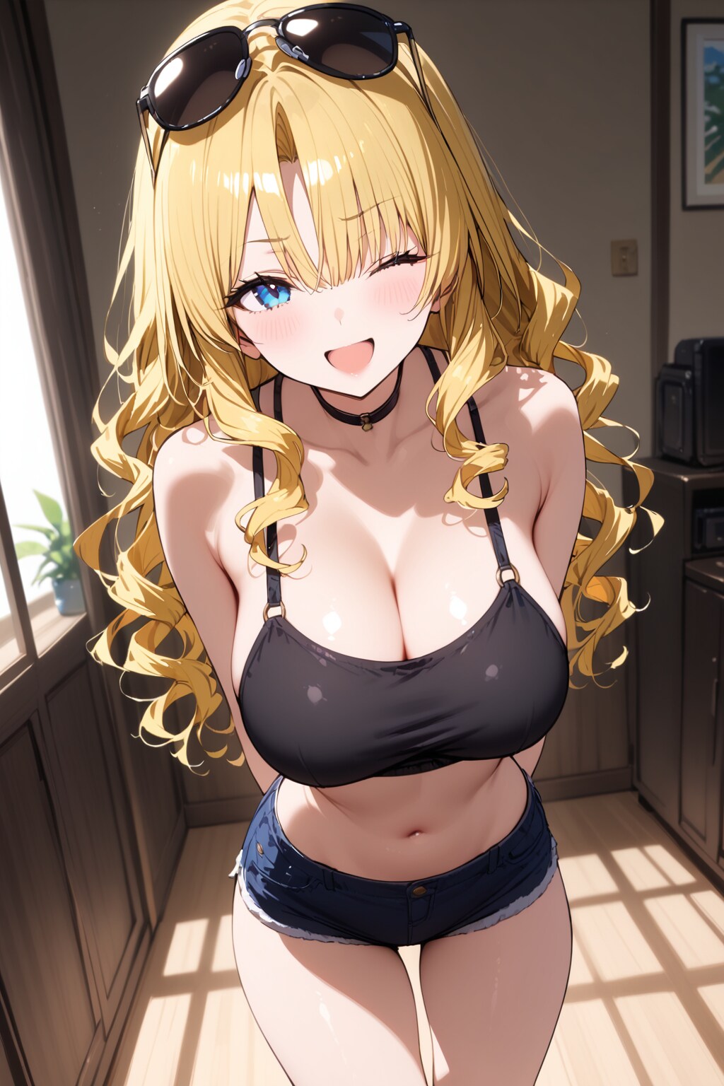へそ出しショーツ