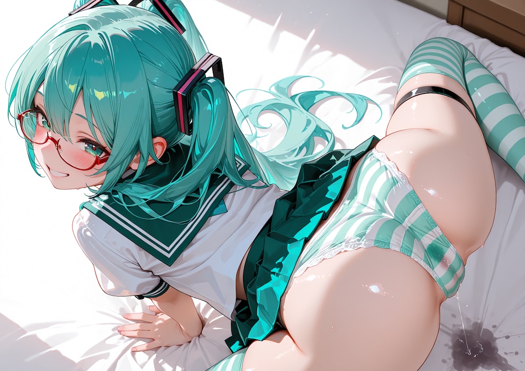 連想♪…お尻♪…縞パン♪…ミクさん♡