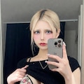 服捲りギャル 2枚目