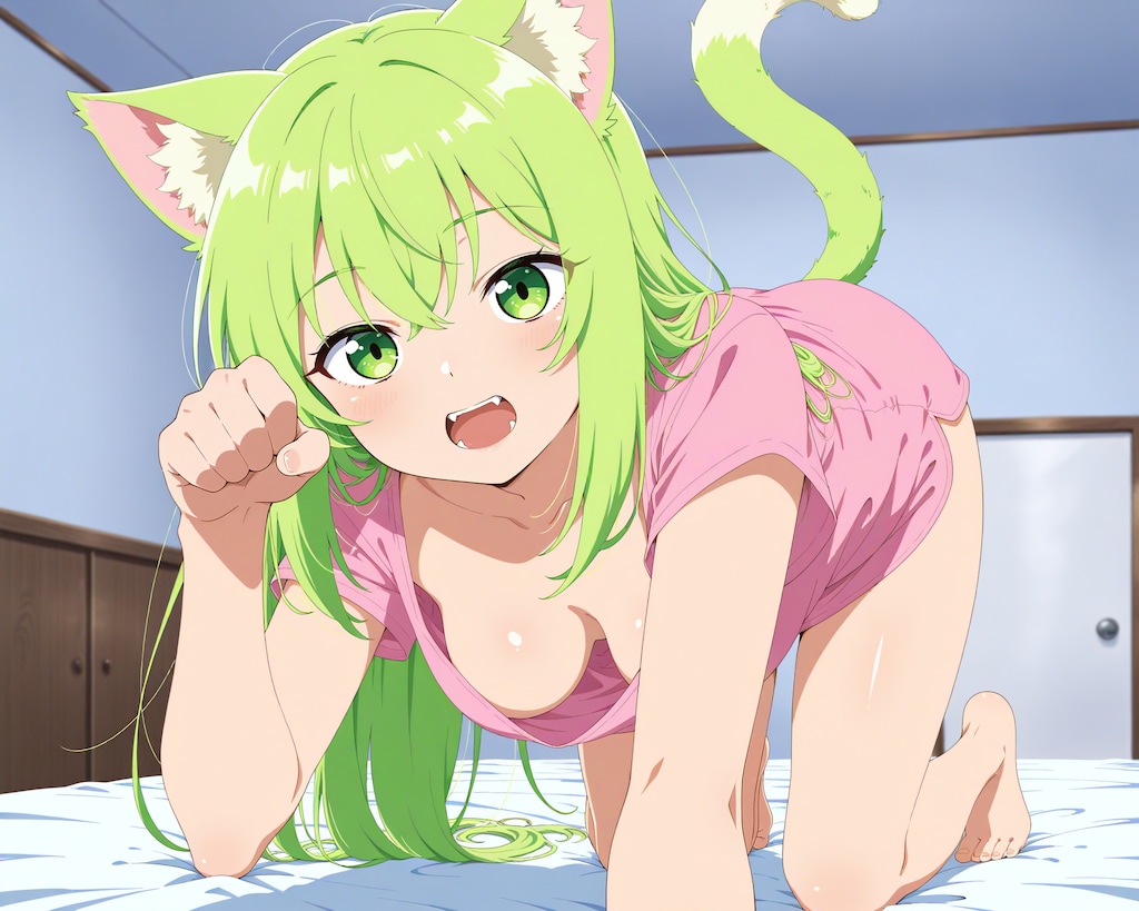 ベッドに入ってくるネコ