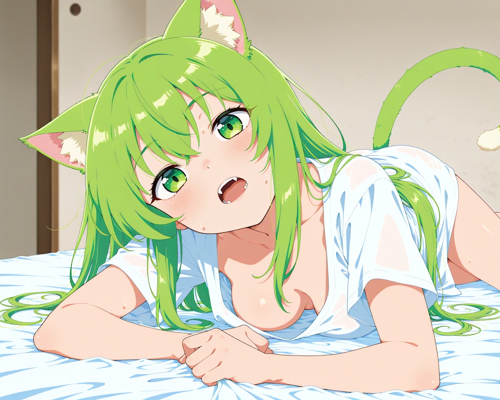 ベッドに入ってくるネコ