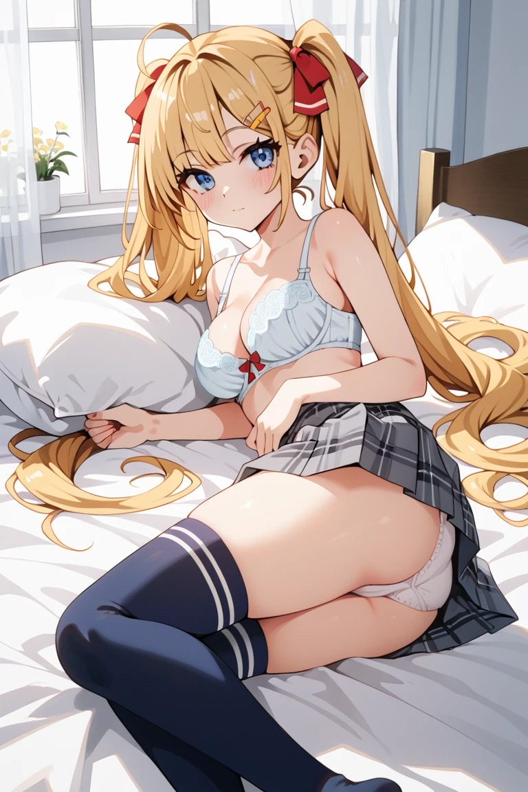下着で誘う金髪ツインテ莉奈ちゃん