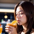 バーで知り合った女性・・・どんだけ飲むねん！！！ 2枚目