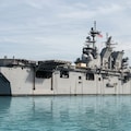 LHA-7 USS TRIPOLI 3枚目