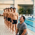 順番待ち① 11枚目