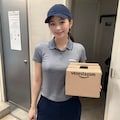 配達員のお姉さん 7枚目