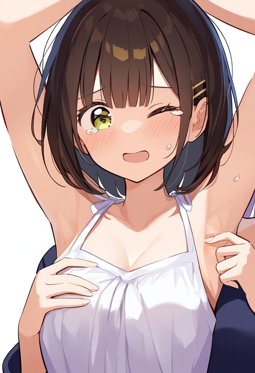 「ちょっと、くすぐったいよ～」「ぐへへ、こんな部屋着してるのが悪いのよ、もっとくすぐらせろ～♪」
