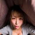 布団の中 2枚目