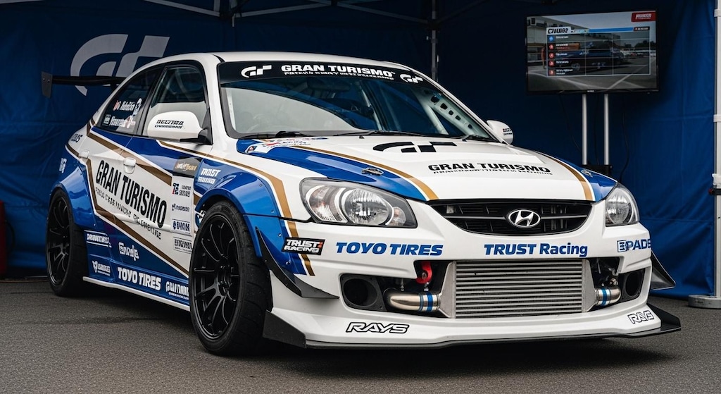 トーヨータイヤヒュンダイアクセントのドリ車