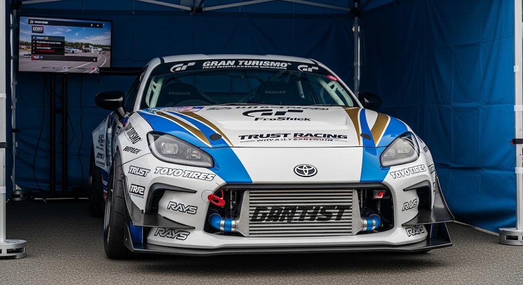 トーヨータイヤGR86のドリ車