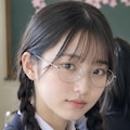 爆乳お下品おしっこ 2枚目
