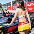 レースクイーン　イベント会場の裏側3 9枚目