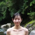 手を組む 5枚目