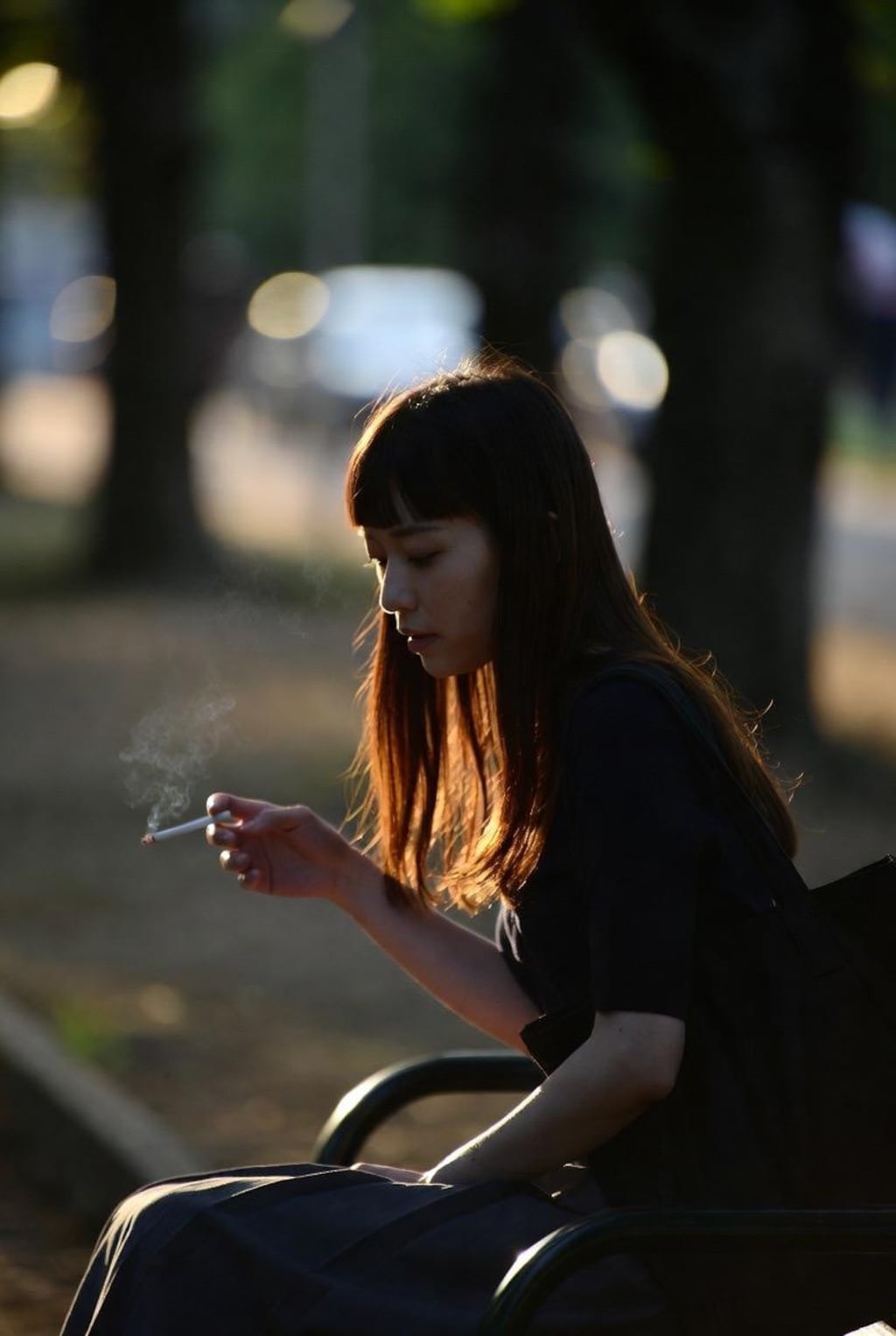 職場では喫煙者なの言ってない