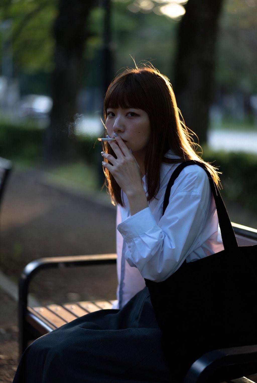 職場では喫煙者なの言ってない