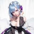 巨乳なのに美し過ぎるレムコスプレイラスト(R18はFANBOXへ 2枚目