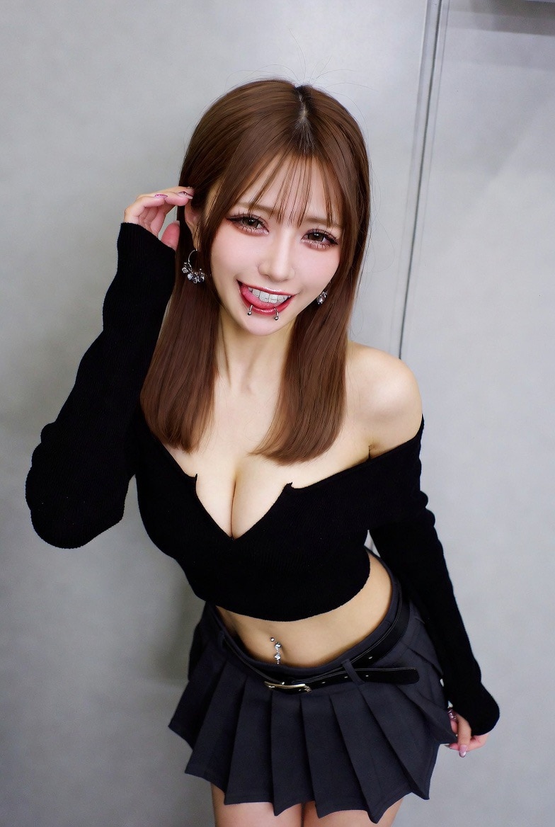 ヤリ◯ン欲しgirl