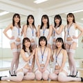 OLは黒ストッキング基本だけど白も悪くない 11枚目