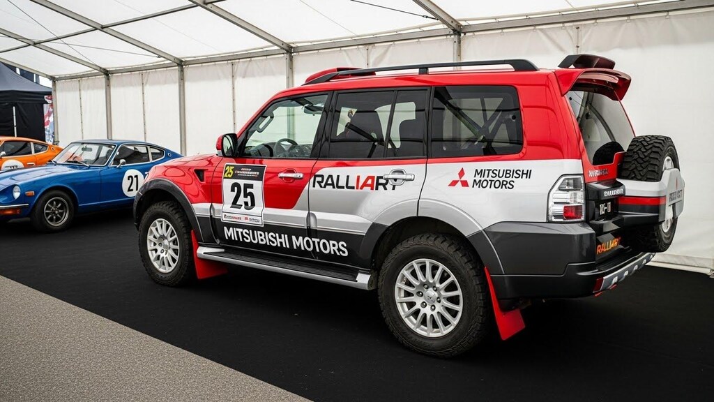 パジェロラリーカー