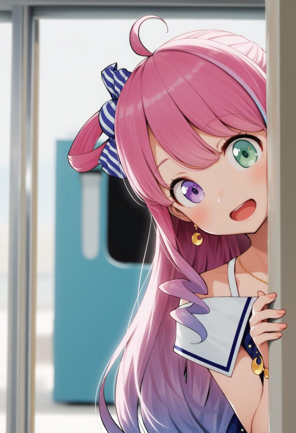 んなたんが物陰からジッと見つめているだけ