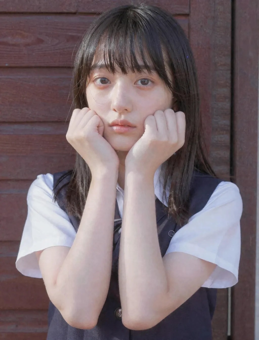 制服を着た彼女