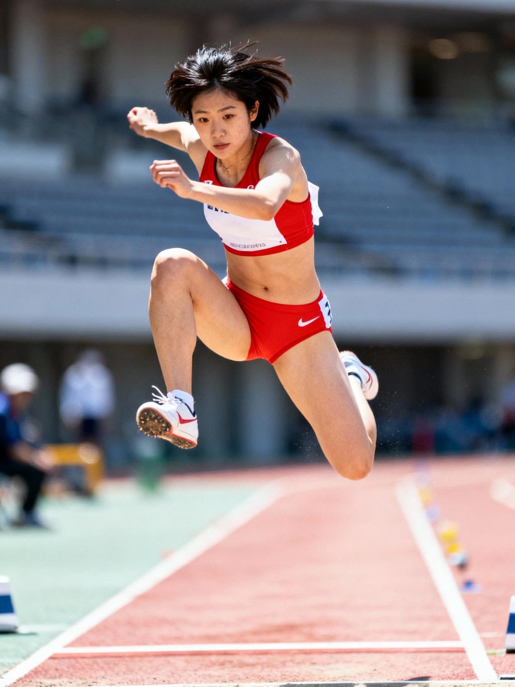 陸上女子2(Seedream)