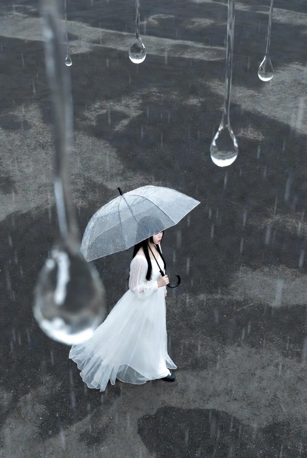 雨の日のポラ子